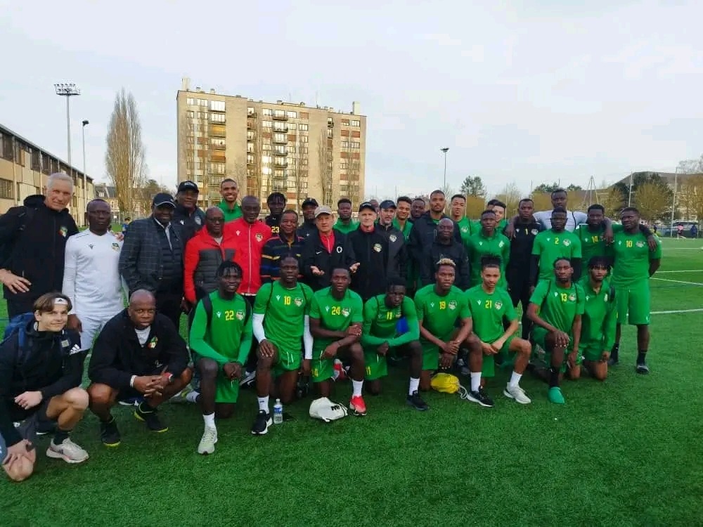 
		Commentaires sur Journée Fifa : Au grand complet, les Guépards effectuent leur deuxième séance d’entraînement par ShaunKAH		