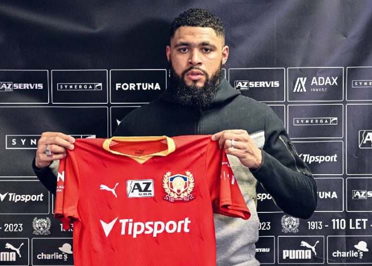 Guinée : Simon Falette pose ses valises au FC Zbrojovka - AfricaFootUnited