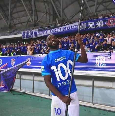 Chine Oscar Maritu honoré pour son 100e match AfricaFootUnited