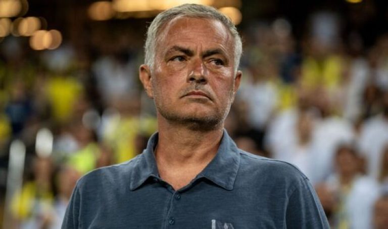 José Mourinho Galatasaray Turquie Foot