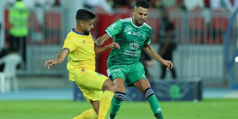 la Première Division Saoudienne Al-Ahli Al-Raed