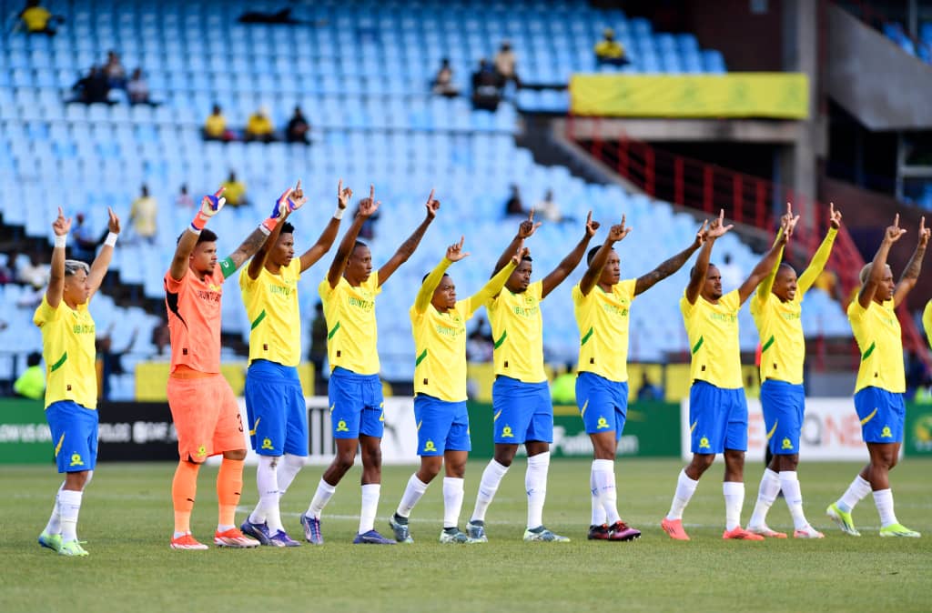 Ligue des champions CAF (J6) : L'AS FAR Rabat leader devant Mamelodi ...