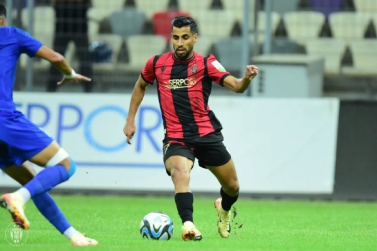 USM Alger CS Constantine CAF