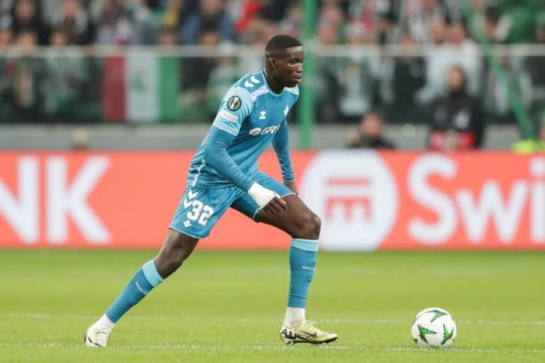 Nobel Mendy Real Betis