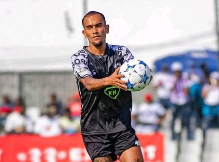 Nathan Doualla Victoria United Valentine Nkwain