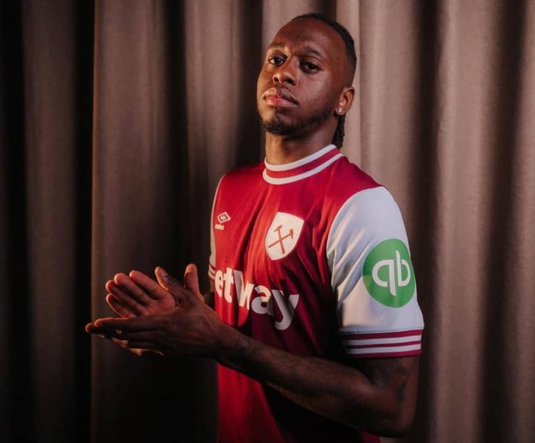 Aaron Wan-Bissaka les Léopards Afimico Pululu Steve Kapuadi