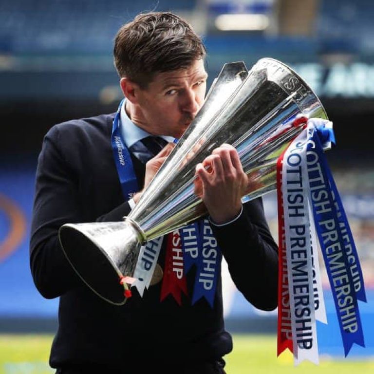Al-Ettifaq Steven Gerrard