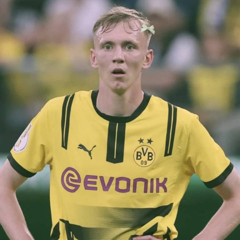 Maximilian Beier Manchester United