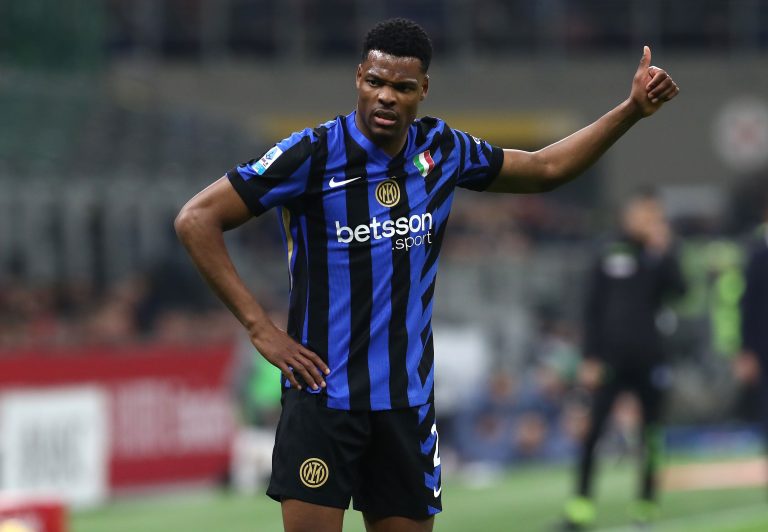 Cristian Chivu Inter Milan Denzel Dumfries