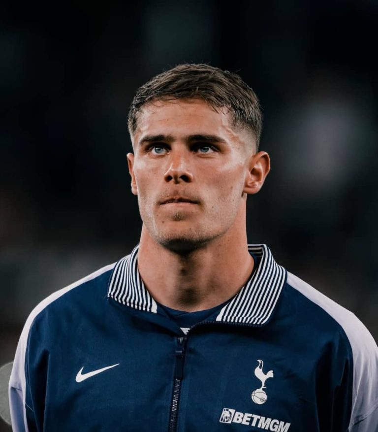 Tottenham Ange Postecoglou Micky van de Ven