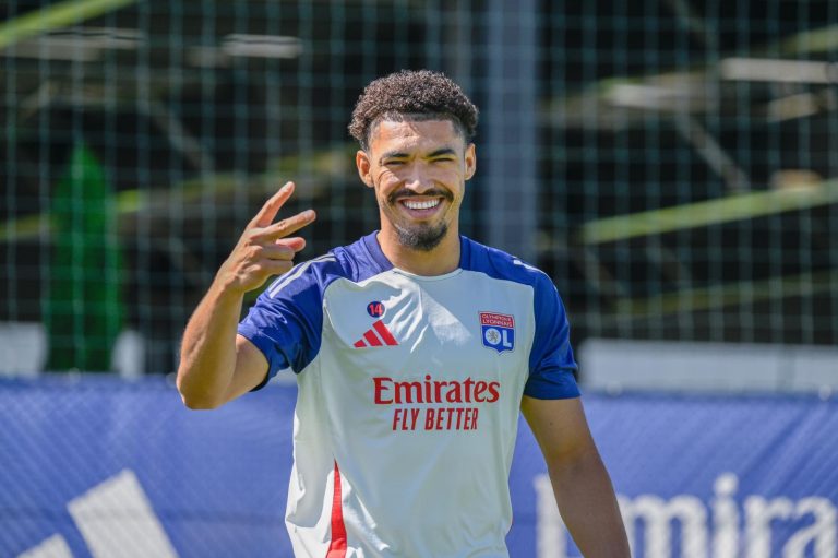 Olympique Lyonnais Adryelson Al Wasl