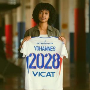 Lily Yohannes OL Lyonnes