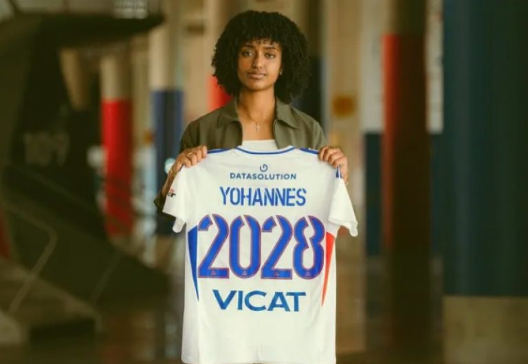 Lily Yohannes OL Lyonnes