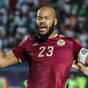 Rais M’Bolhi ES Mostaganem