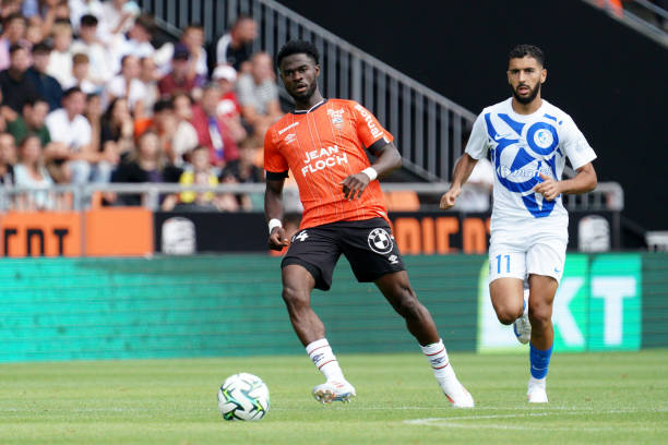 FC Lorient : Darlin Yongwa de retour, Dermane Karim forfait face au Paris FC