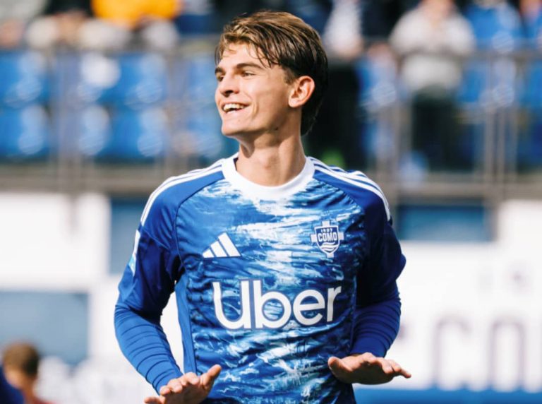 Nico Paz Côme