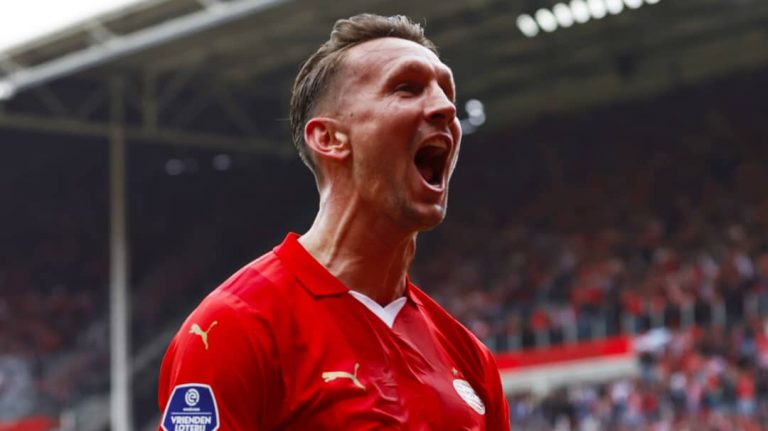 le PSV Eindhoven Go Ahead Eagles
