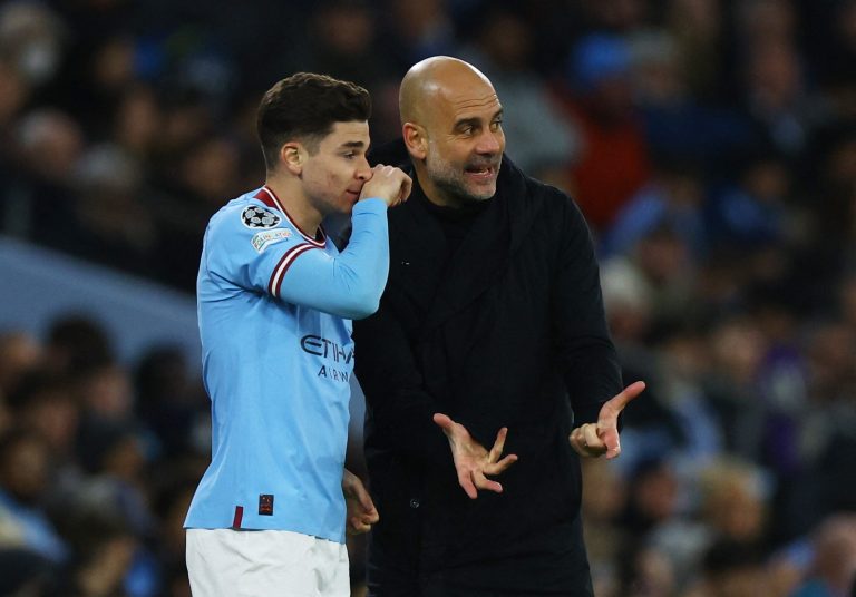 Pep Guardiola Julian Alvarez Manchester City