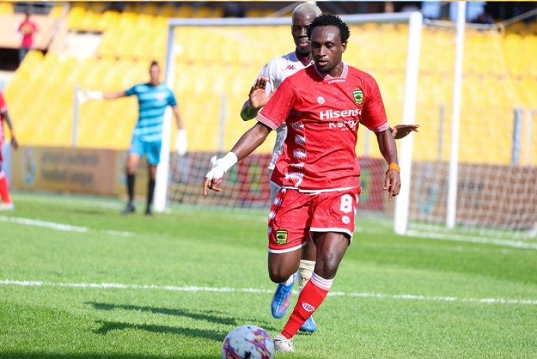 la Coupe de la Confédération CAF Hafia FC CR Belouizdad USM Alger