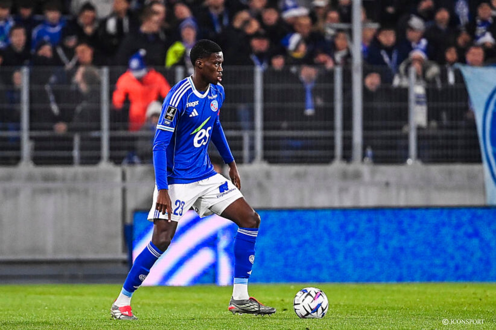 CAN 2025 – Sénégal : Mamadou Sarr apte et attendu avec les Lions de la Teranga