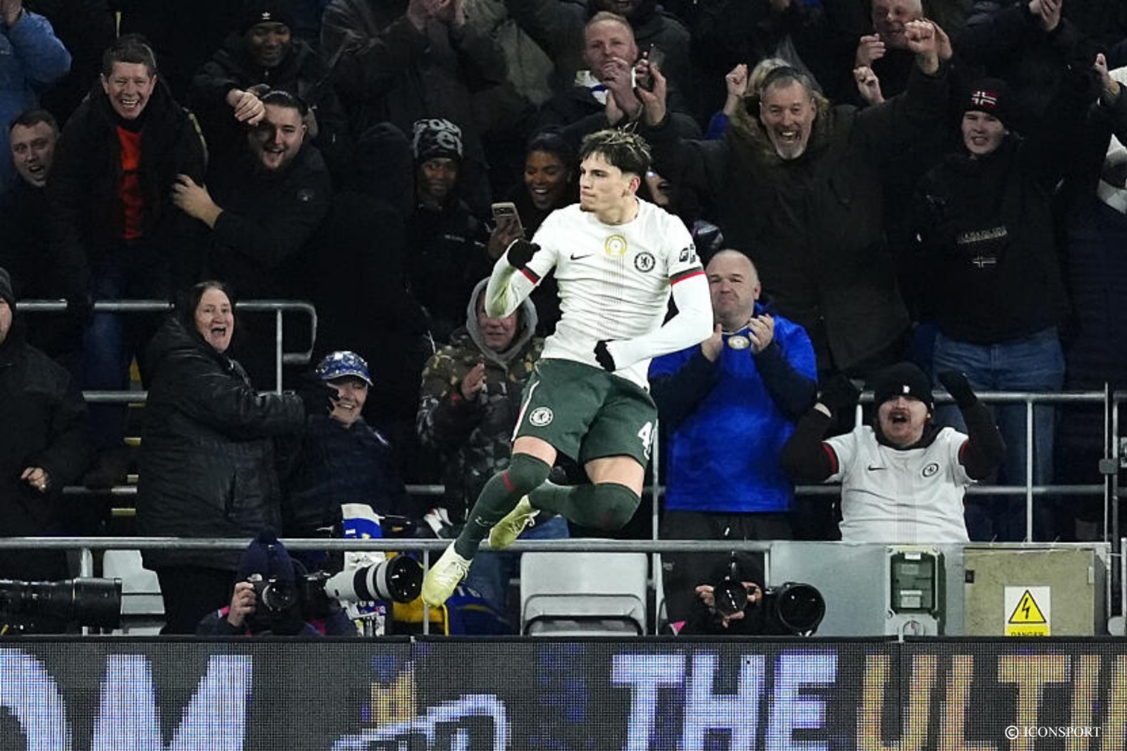 Carabao Cup : Chelsea maîtrise Cardiff et file en demi-finales