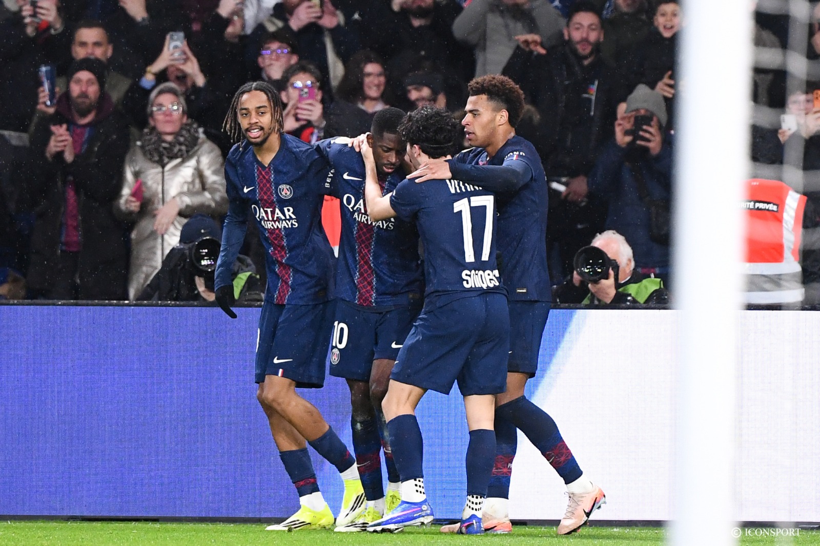 Ligue 1 (J18) : le PSG devient leader provisoire du classement en battant Lille