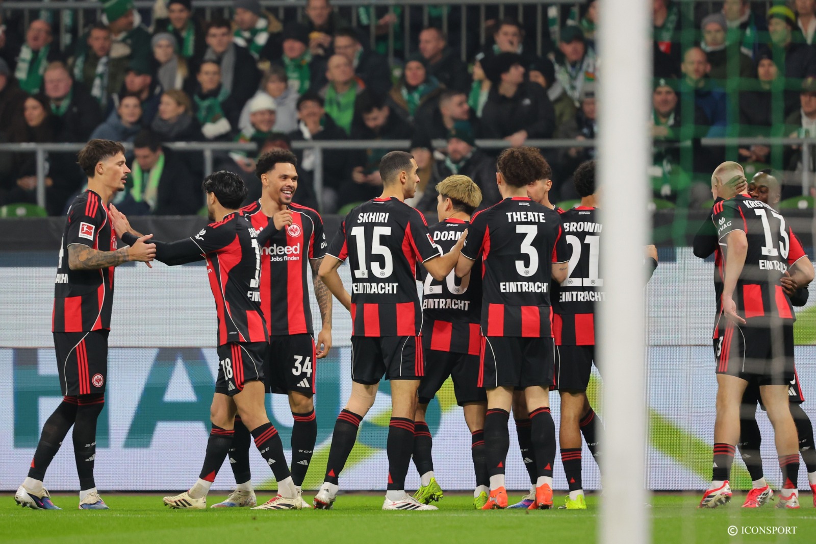 Bundesliga (J18) : l’Eintracht Francfort arrache le match nul contre Werder Brême