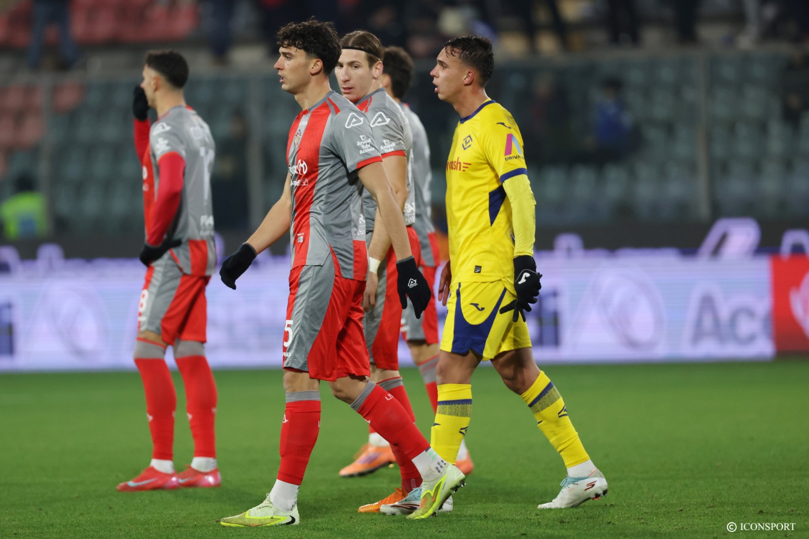 Série A (J21) : Cremonese et Verona se quittent dos à dos