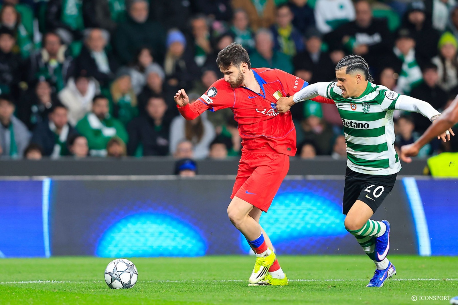 Ligue des Champions (J7) : le PSG battu par le Sporting