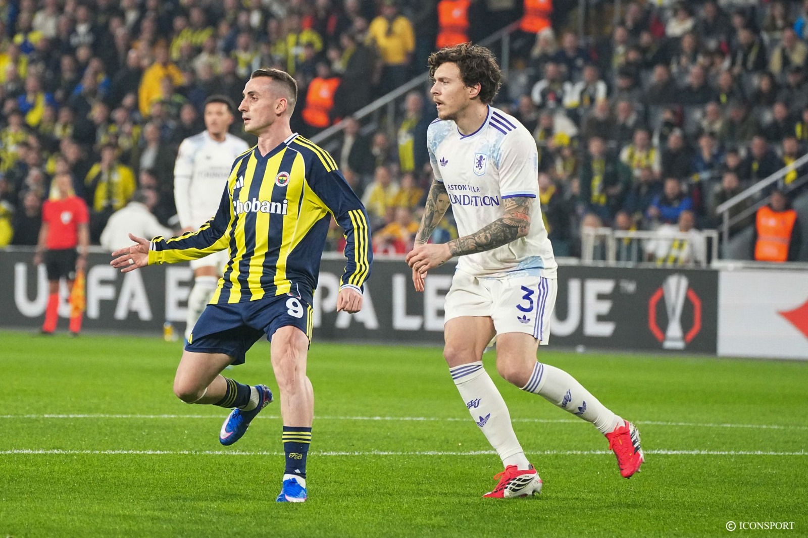 Ligue Europa (J7) : Aston Villa bat Fenerbahçe