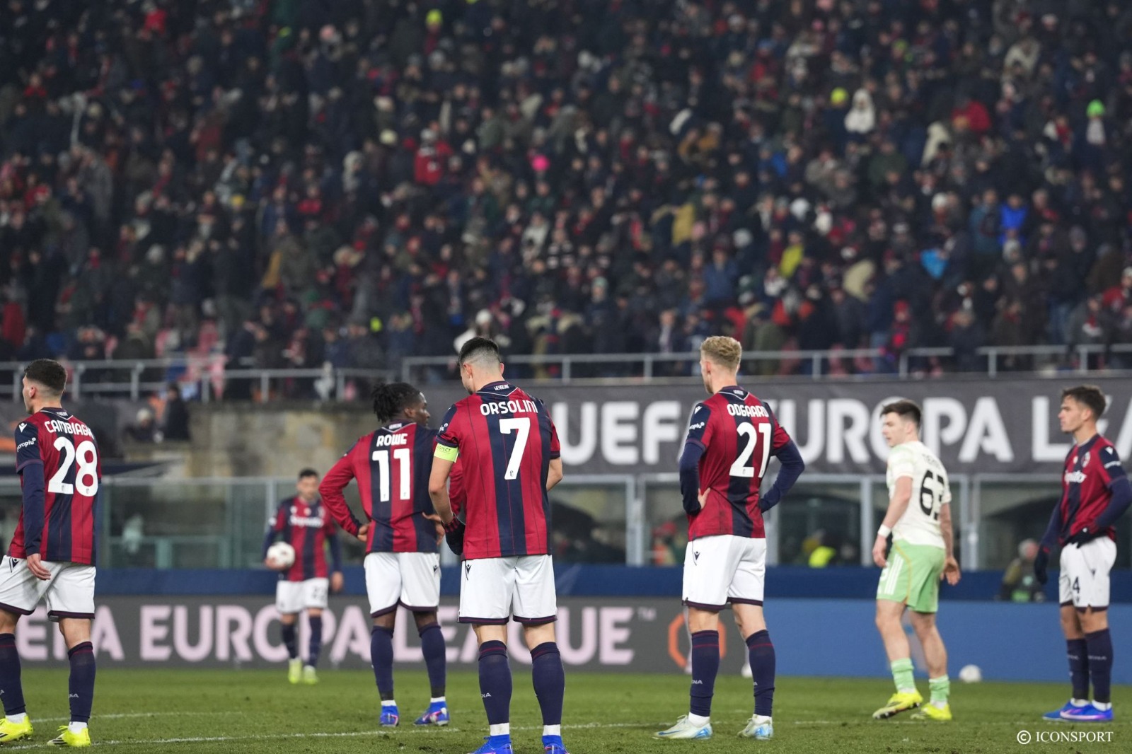 Ligue Europa (J7) : Bologne arrache le nul contre le Celtic, Porto sauvé sur le fil à Plzeň