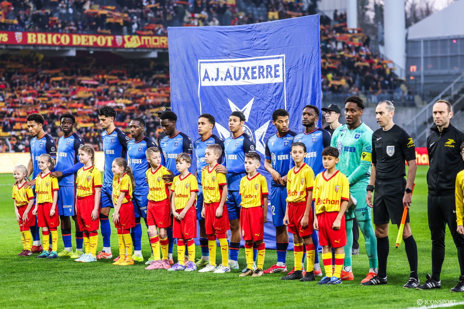 Ligue 1 (J19) : l’AJ Auxerre annonce un Stade Abbé-Deschamps complet pour la venue du PSG