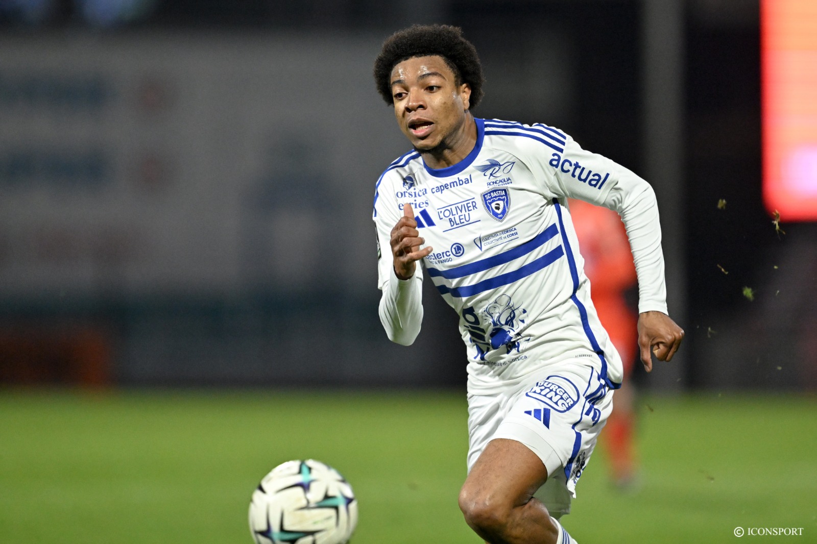 Ligue 2 BKT (J20) : la lanterne rouge Bastia perd encore, Annecy à 4 points du top 5, les résultats du multiplex