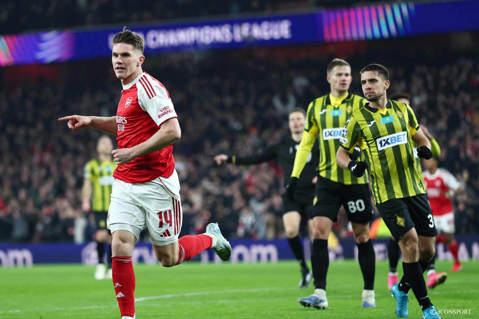 Ligue des Champions (J8): Manchester City assure, Arsenal termine en patron