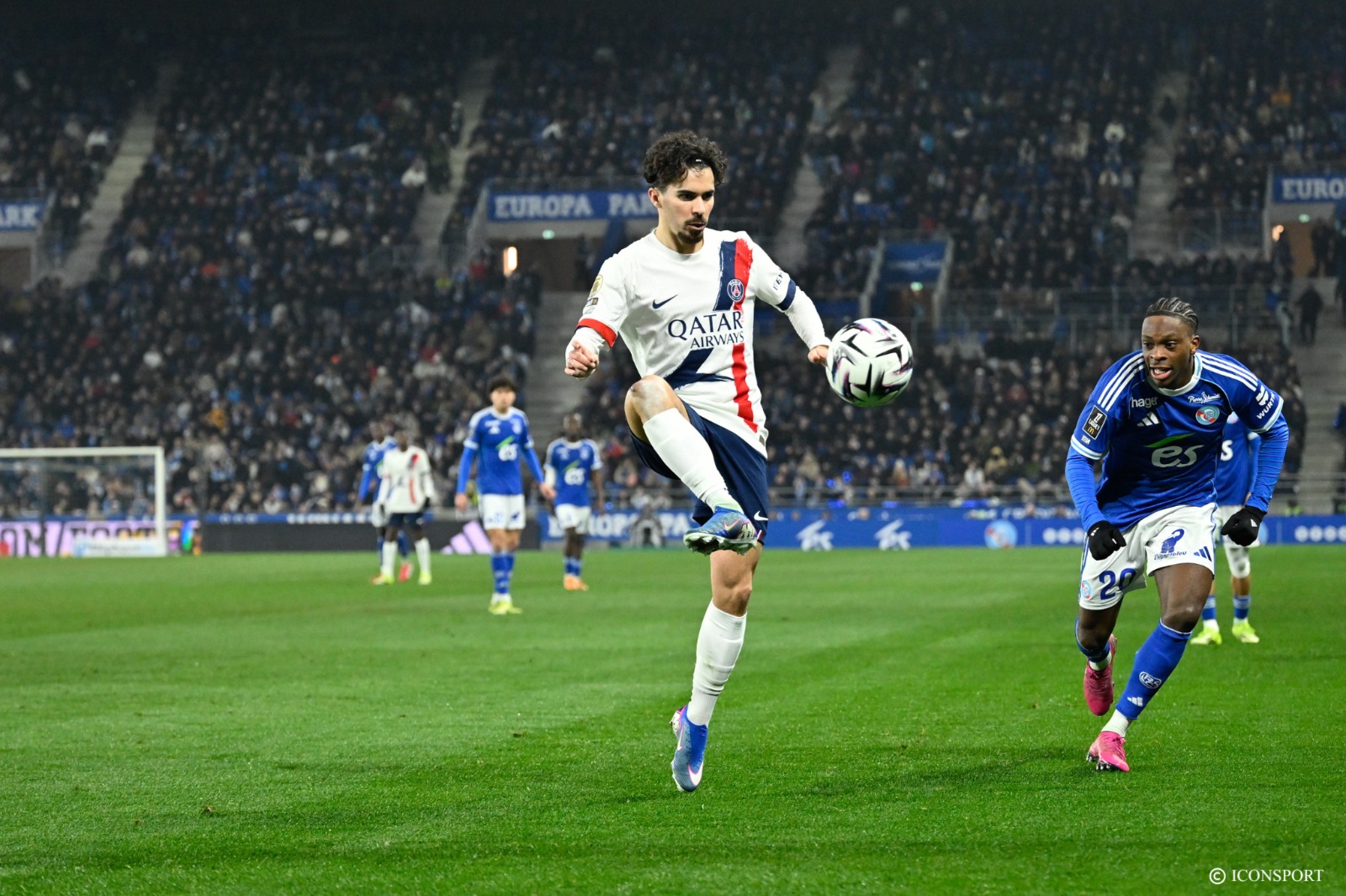 Ligue 1 (J20) : Strasbourg battu par le PSG