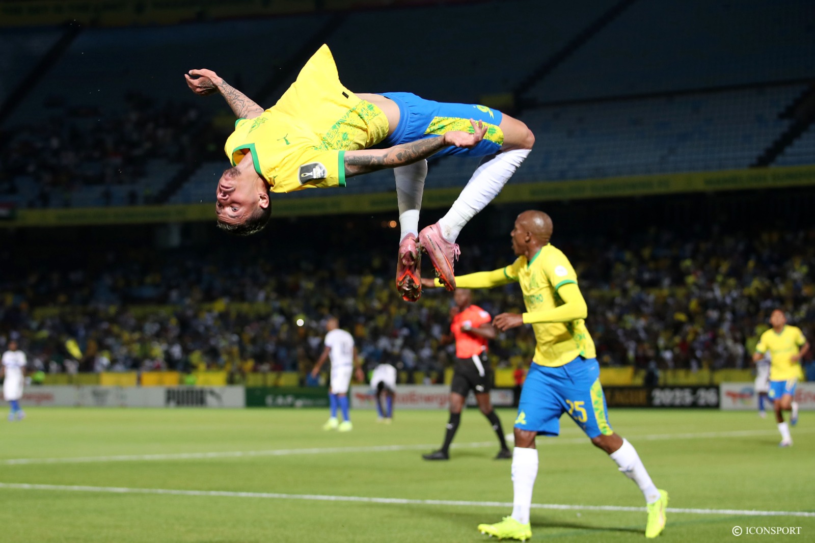 Coupe d’Afrique du Sud : Mamelodi Sundowns et Stellenbosch qualifiés pour les 16es de finale