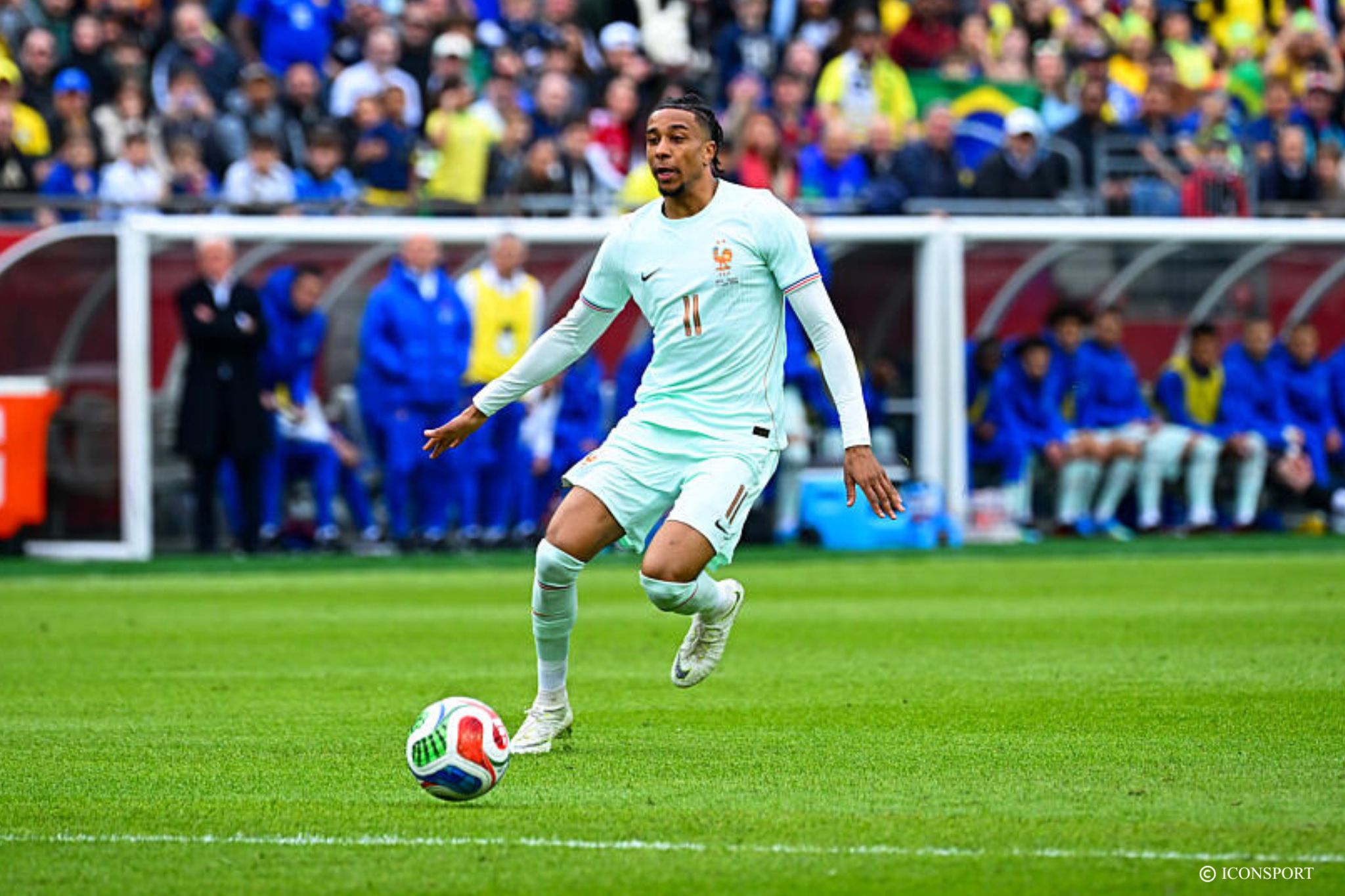 DIRECT France Brésil : Les Bleus dominent mais peine à cadrer (0-0) 15′