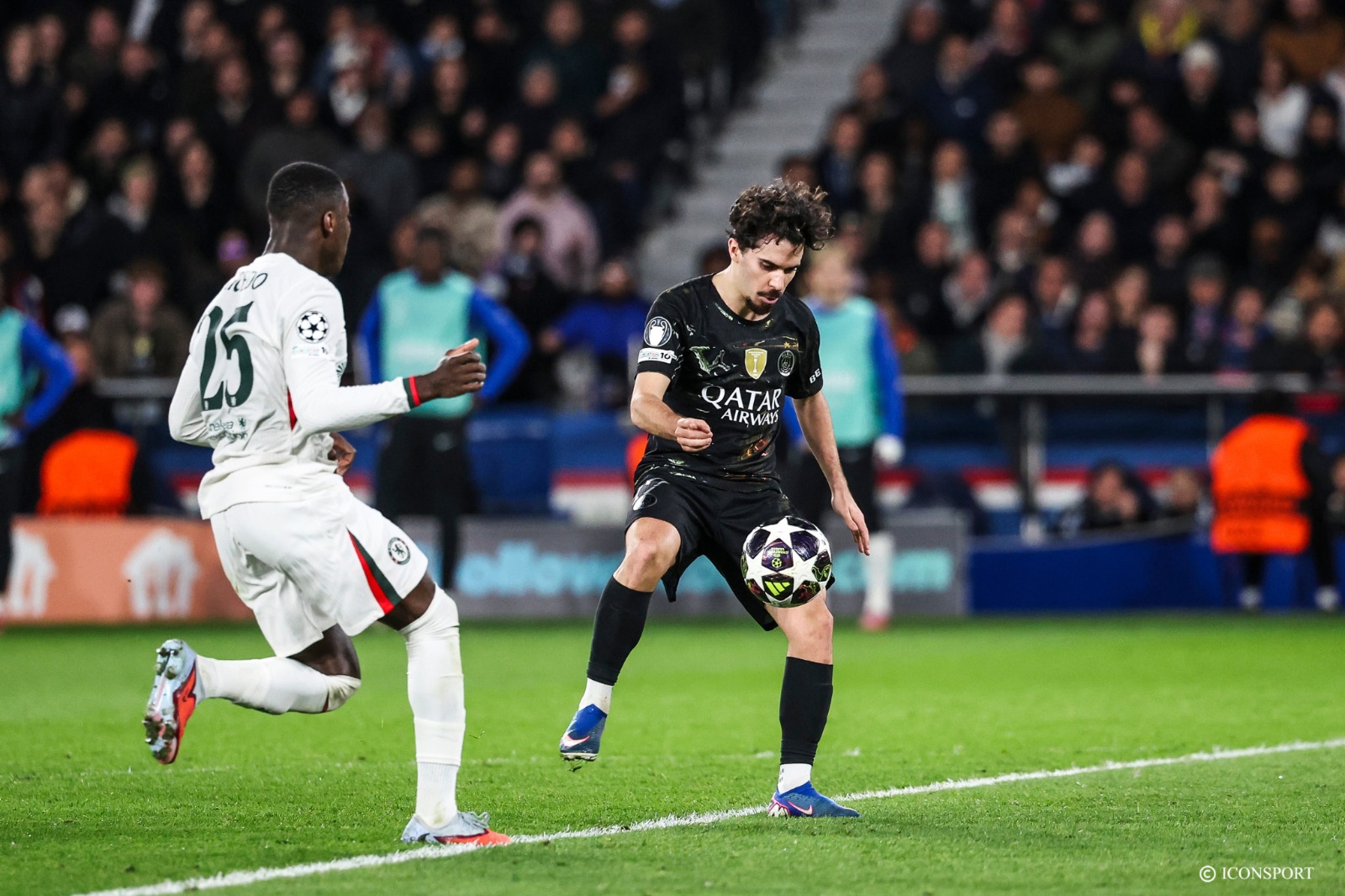 Ligue des Champions (8e aller) : le PSG bat largement Chelsea et prend une option