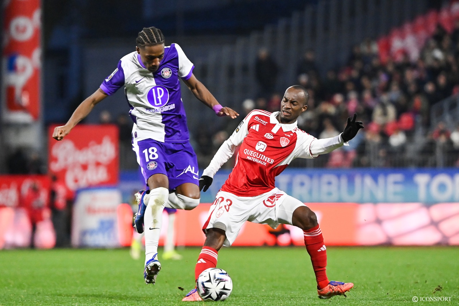 Ligue 1 (J26) : Pape Diop et Koffi Kouao décisifs lors du duel Metz – Toulouse