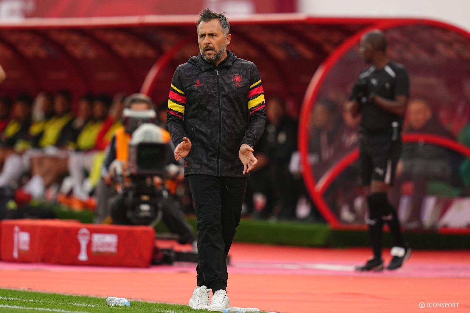 LDC CAF – ES Tunis : Premier gros test réussi pour Patrice Beaumelle