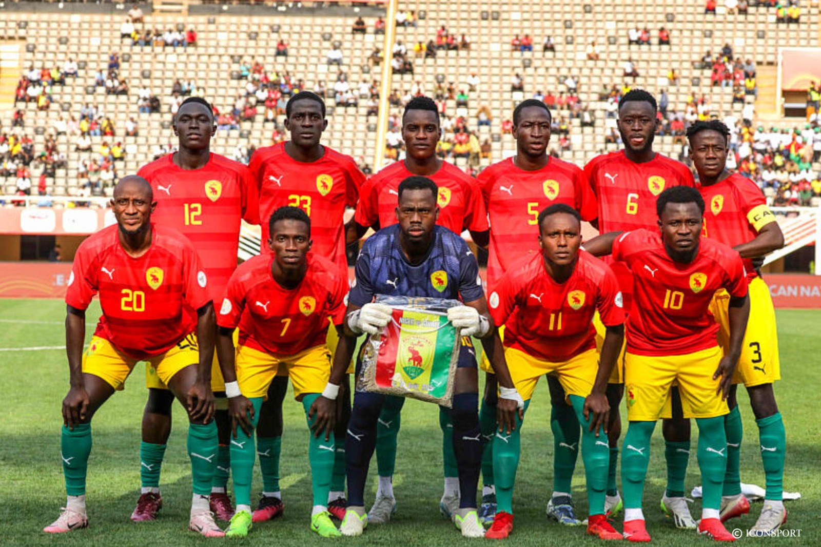 Équipe de Guinée : Paulo Duarte commence sa préparation avec 14 joueurs