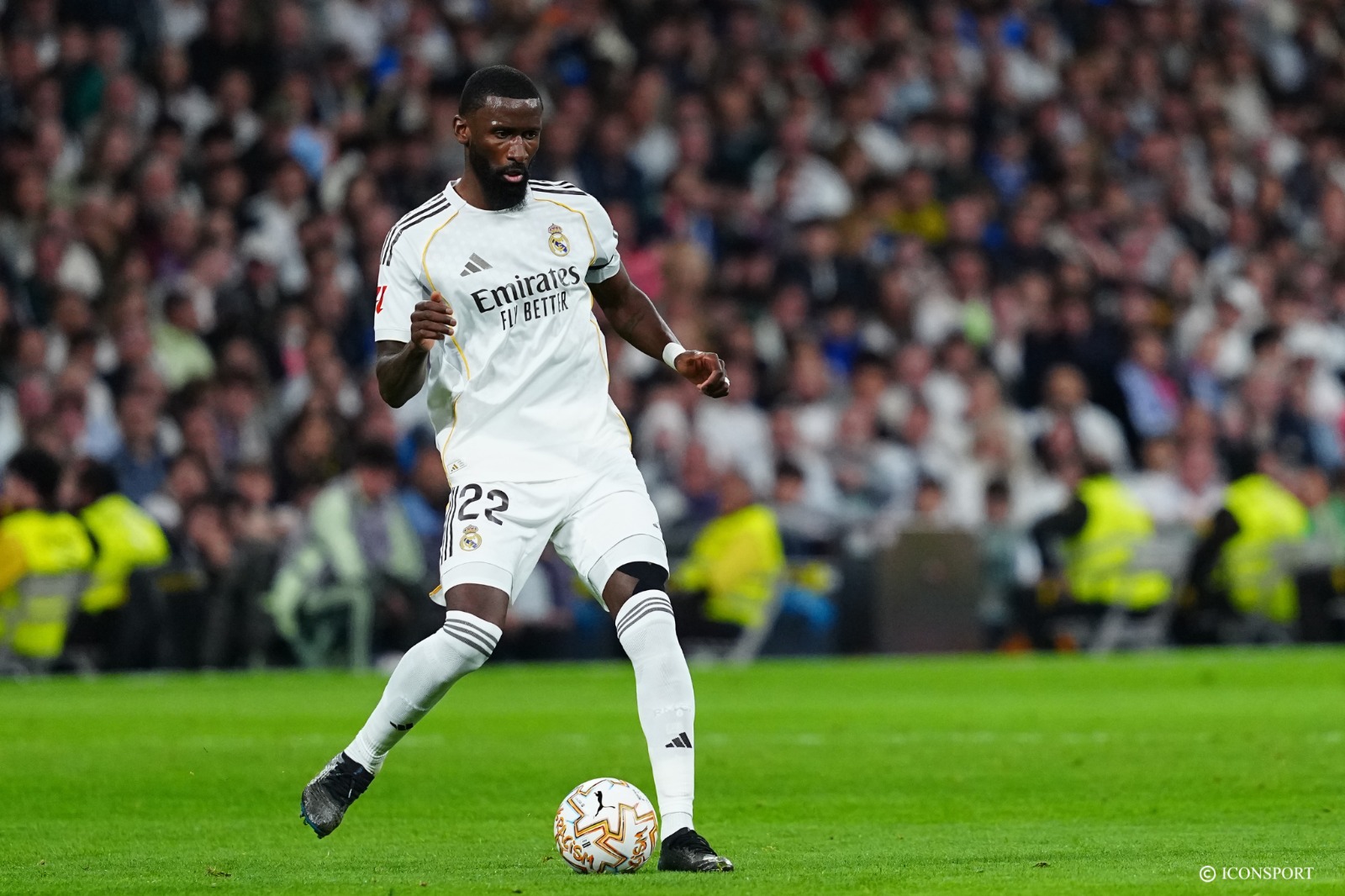 CAN 2025 : Le Sénégal hausse le ton face à la CAF, Fall dénonce un braquage administratif et une corruption diplomatique