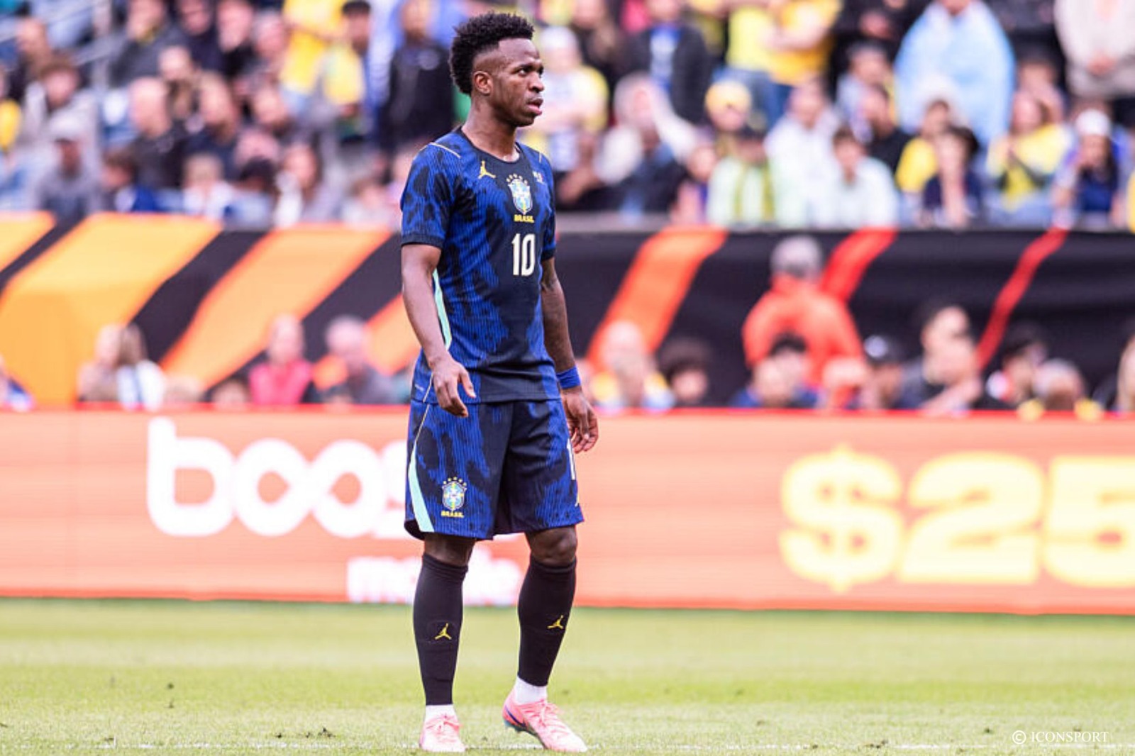 Équipe du Brésil : Vinicius Junior renoue avec l’entraînement collectif