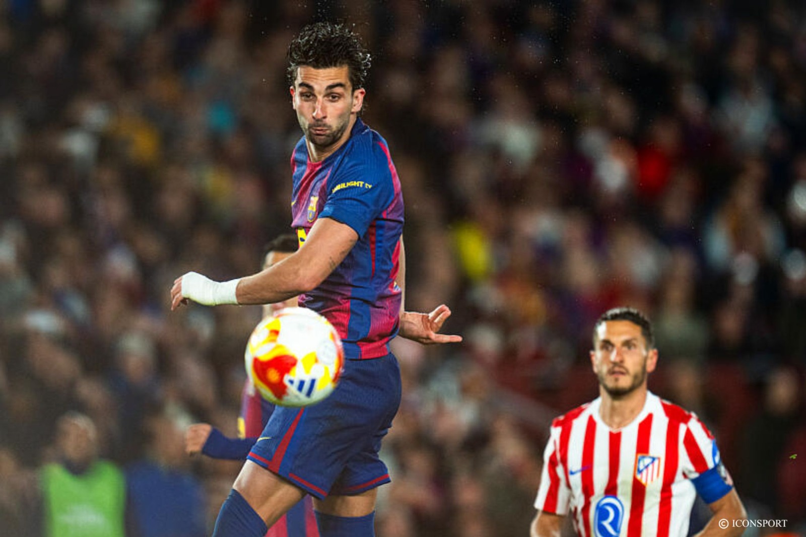 DIRECT Liga (J30) Atlético Madrid – Barcelone (0-0) : Vargas frappe au-dessus