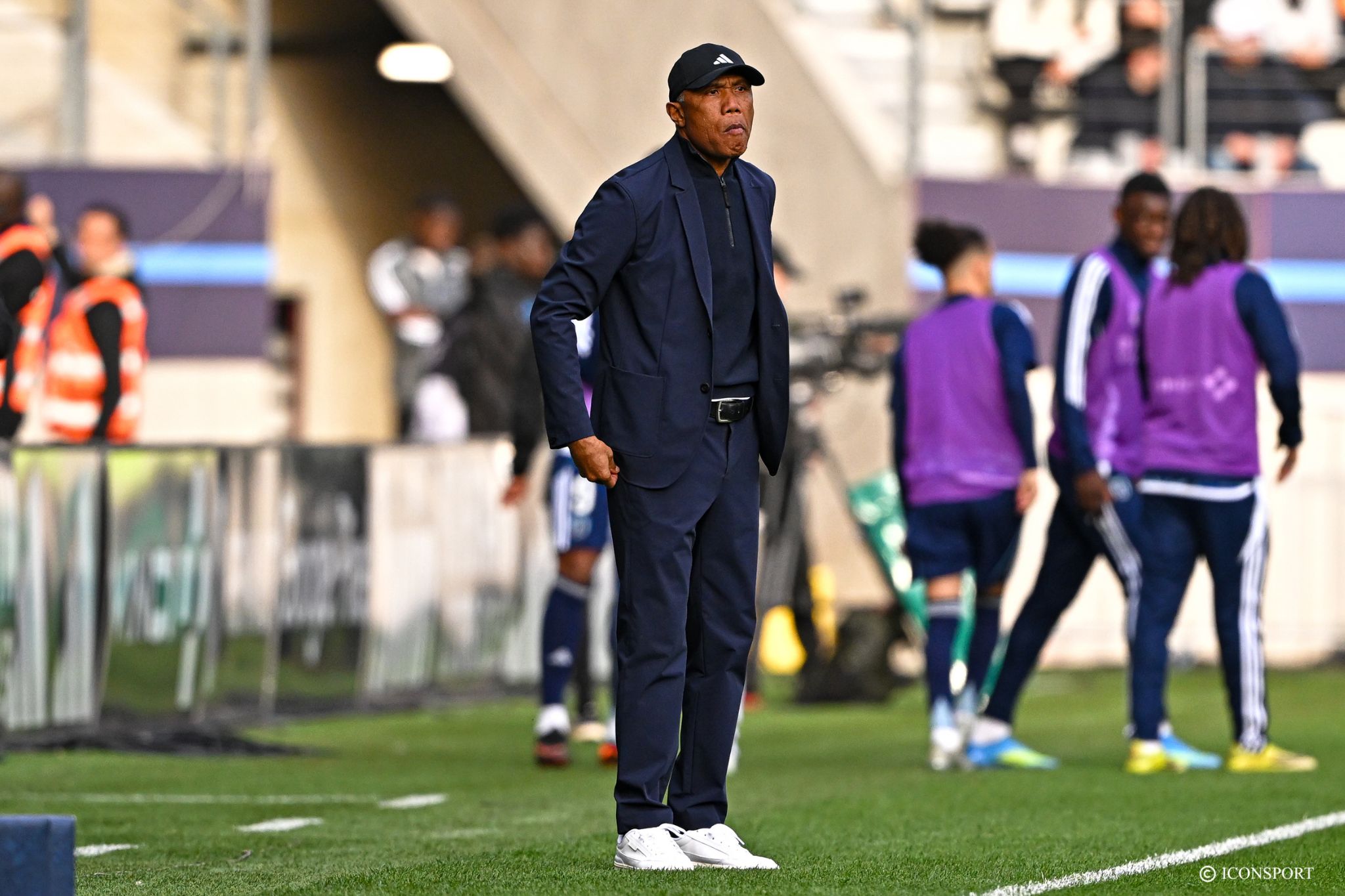 Paris FC  : Six matchs sans défaite ... des débuts réussis pour Kombouaré