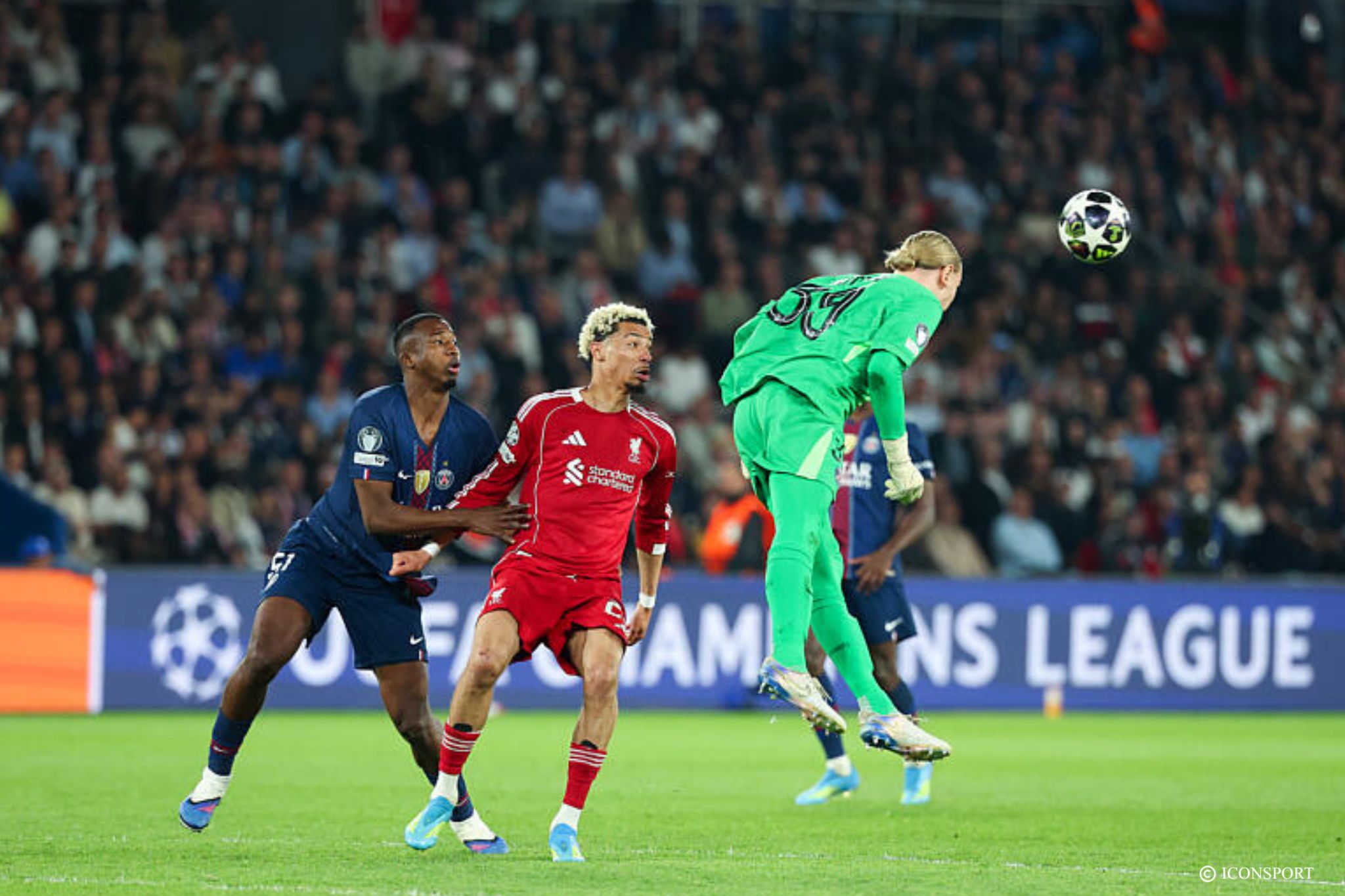 DIRECT Ligue des Champions Liverpool-PSG (0-0) : Safonov et Marquinhos sauvent Paris