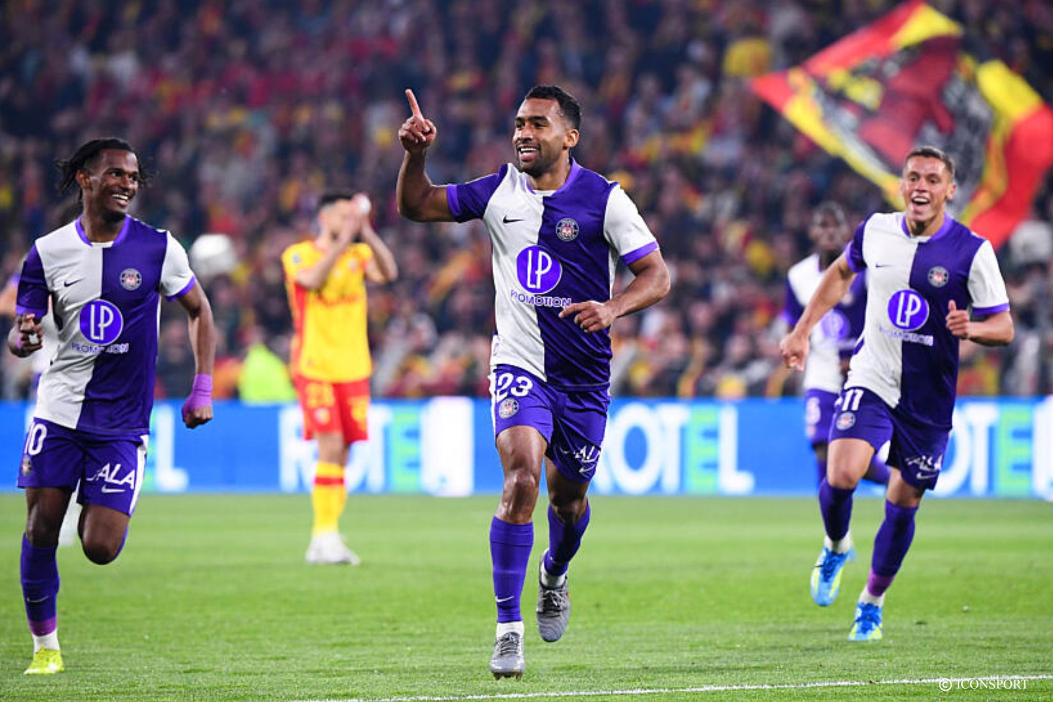 Ligue 1 (J30) – le Toulouse FC marque un 6e but de la saison par un défenseur