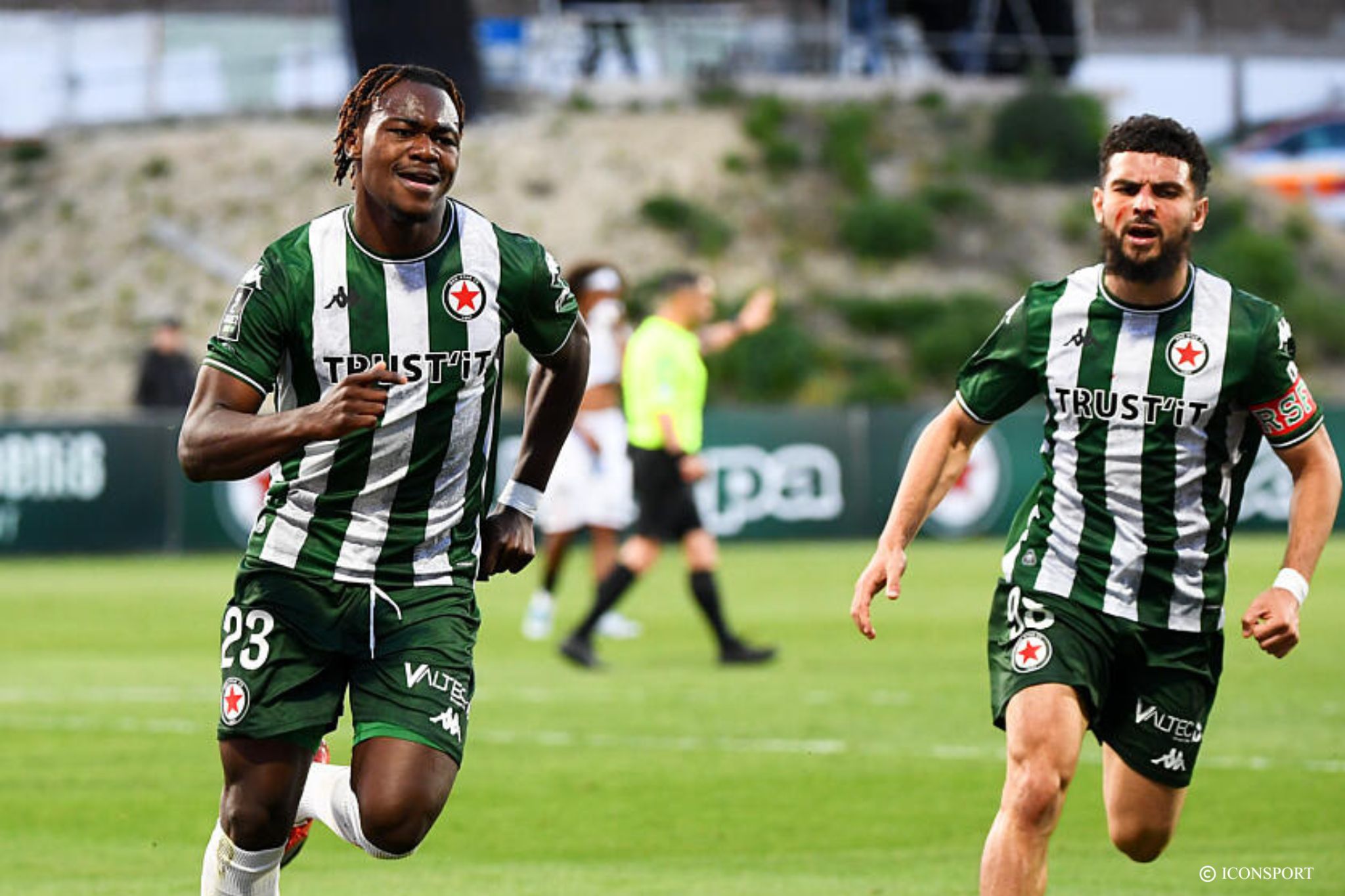 Ligue 2 (J32) – Le Red Star bat Guingamp et devient 4e