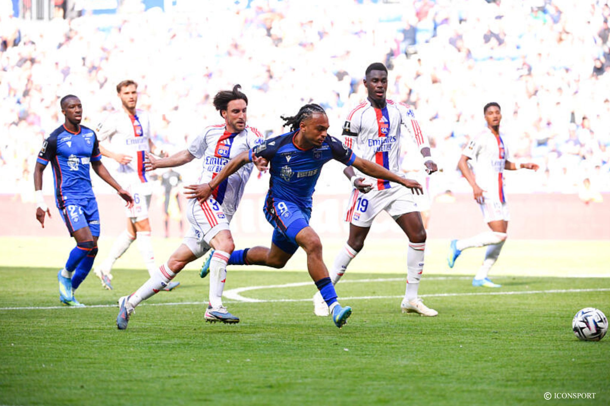 Ligue 1 (J31) – Lyon bat Auxerre et reste 3e du classement