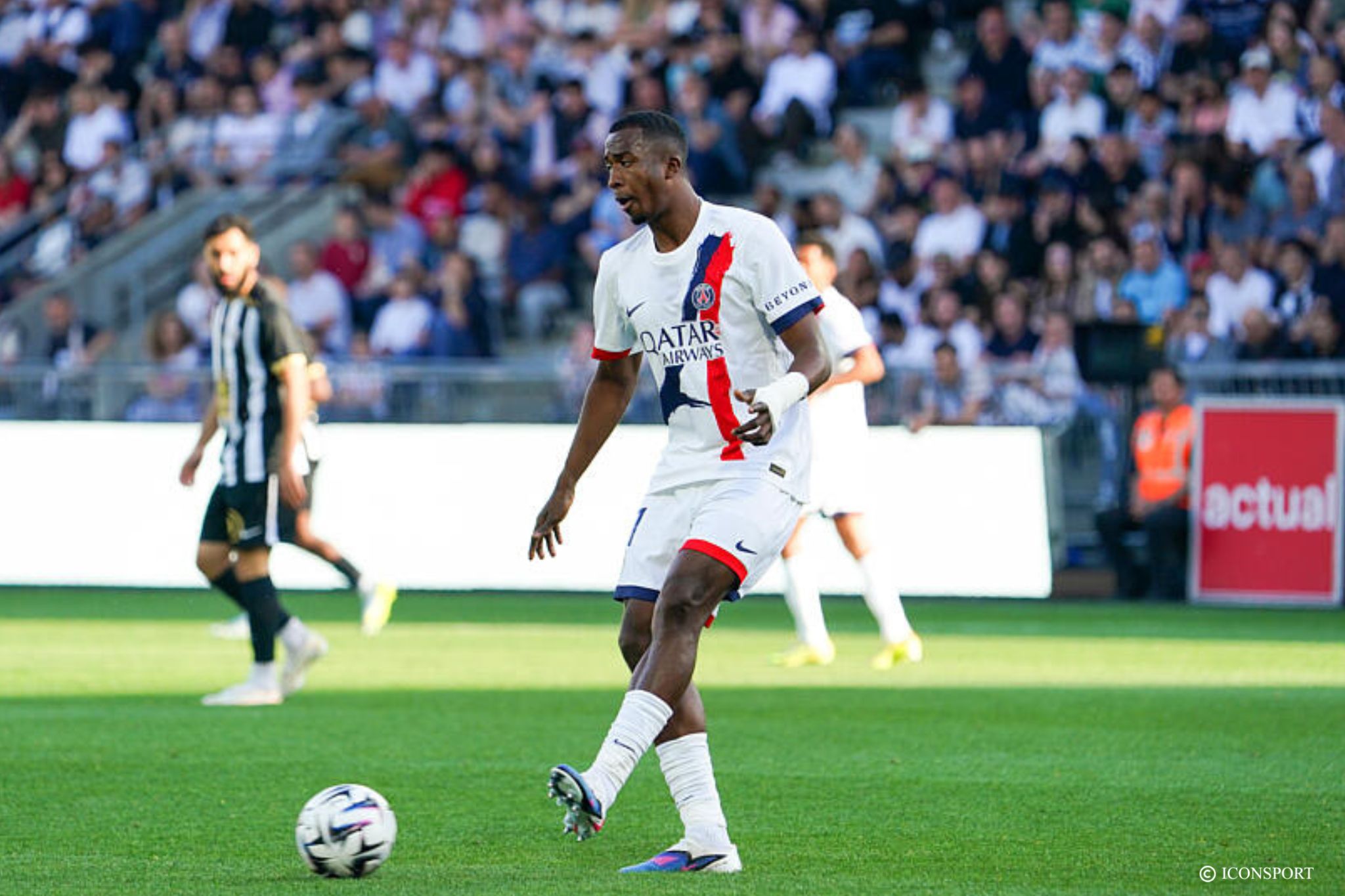 Ligue 1 – Pacho atteint la barre des 50 matchs avec le PSG contre Angers